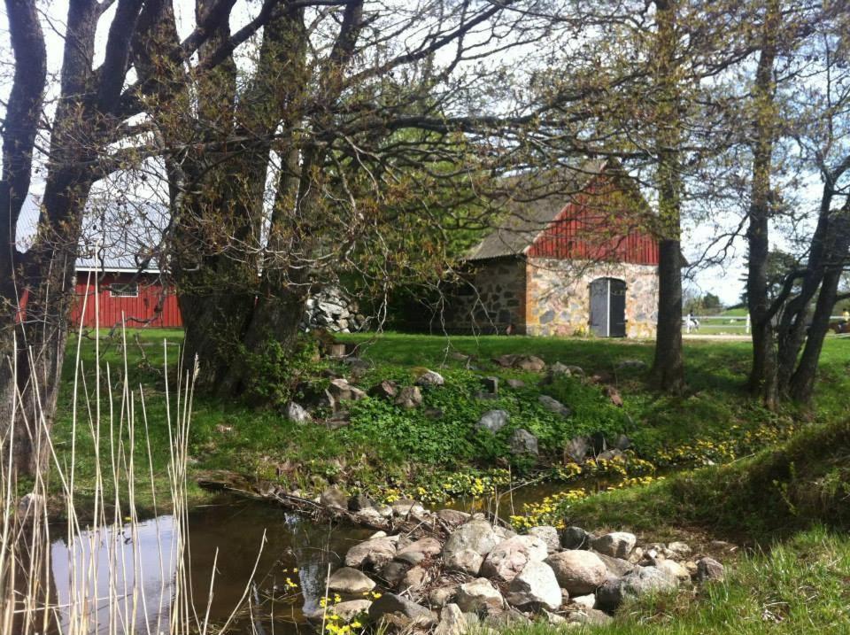 Hotel Sassi Talu Horsefarm Parnu Esterno foto